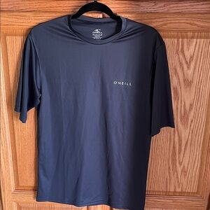 O'Neill Men's Charcoal Short Sleeve slim fit Sun shield shirt. Medium